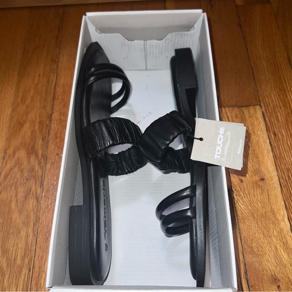 Tamaris Inola Slide Sandal Black 42. NIB NWT - Picture 1 of 7
